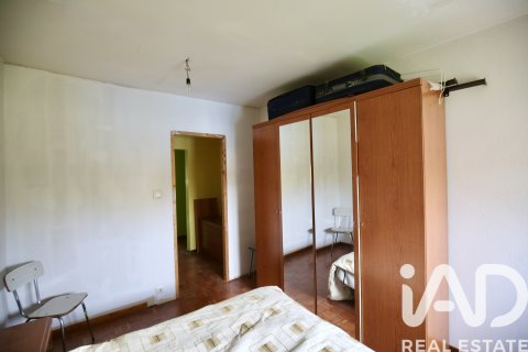 House for sale in Leon, Spain 3 bedrooms, 197 sq.m. No. 185524 - photo 11