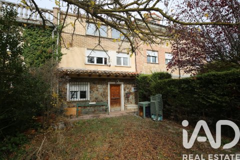 House in Leon, Spain 3 bedrooms, 197 sq.m. No. 185524