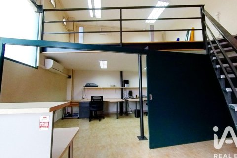 Lokal usługowy w Les Borges Blanques, Lleida, Hiszpania 37 mkw. nr 185521 – zdjęcie 9