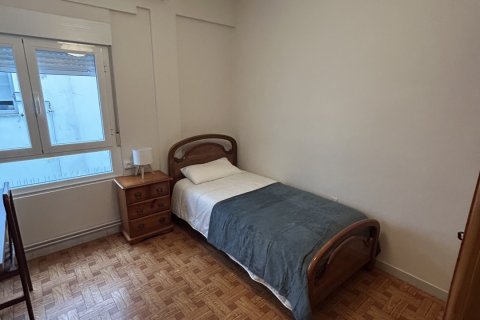Huoneisto vuokrattavana Leon, Espanja, 3 makuuhuonetta, 104 m2 No. 154295 - kuva 6