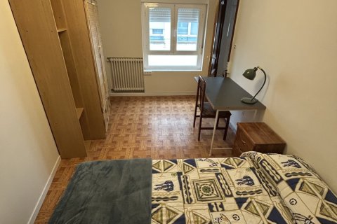 Huoneisto vuokrattavana Leon, Espanja, 3 makuuhuonetta, 104 m2 No. 154295 - kuva 4