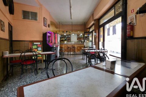 Baari vuokrattavana Barcelona, Espanja , 90 m2 No. 154291 - kuva 12