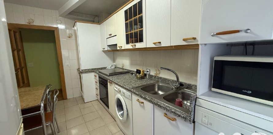 Huoneisto Leon, Espanja 3 makuuhuonetta, 100 m2 No. 154289