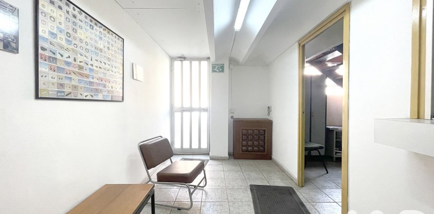 Kommersiell fastighet i Sabadell, Barcelona, Spanien 358 kvm. Nr. 154294