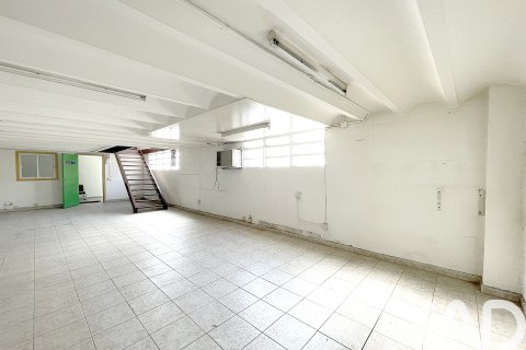 Kommersiell fastighet för uthyrning i Sabadell, Barcelona, Spanien 358 kvm. Nr. 154294 - foto 12