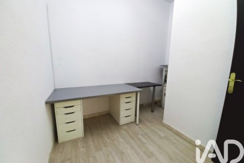 Аренда коммерческой недвижимости в Эль Кампельо, Аликанте, Испания 2 спальни, 108м2 №154290 - фото 8