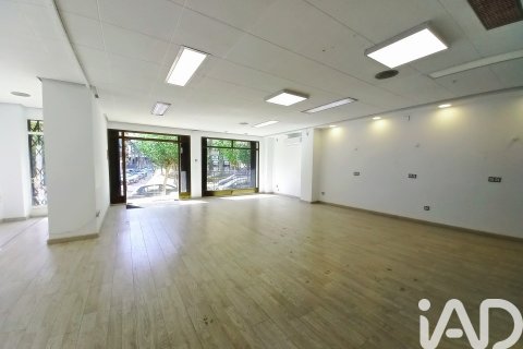 Аренда коммерческой недвижимости в Эль Кампельо, Аликанте, Испания 2 спальни, 108м2 №154290 - фото 22