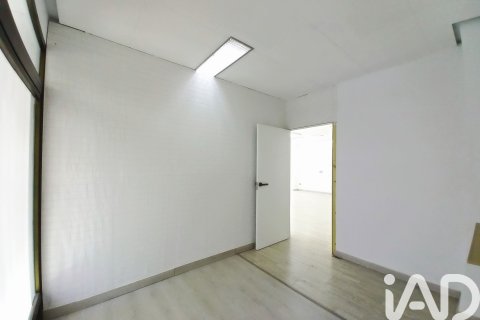 Аренда коммерческой недвижимости в Эль Кампельо, Аликанте, Испания 2 спальни, 108м2 №154290 - фото 16