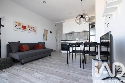 Apartamento en venta en Adeje, Tenerife, España 1 dormitorio, 39 m2 No. 152467 - foto 3