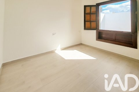 House for sale in Yaiza, Lanzarote, Spain 2 bedrooms, 83 sq.m. No. 152461 - photo 5