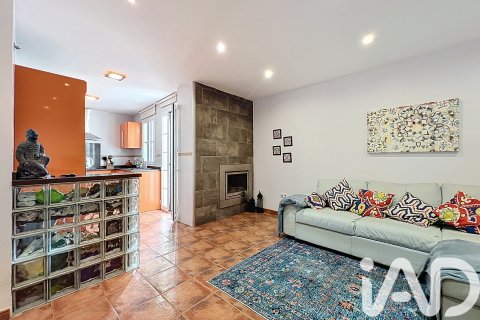 Apartamento en venta en Facinas, Cádiz, España 2 dormitorios, 73.84 m2 No. 152465 - foto 3