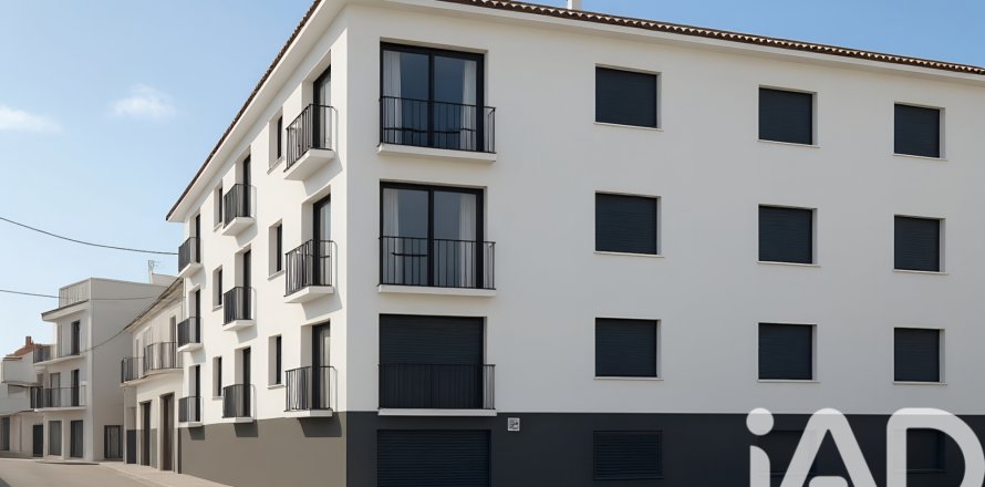 Liikekiinteistö Canet de Mar, Barcelona, Espanja 902 m2 No. 152466