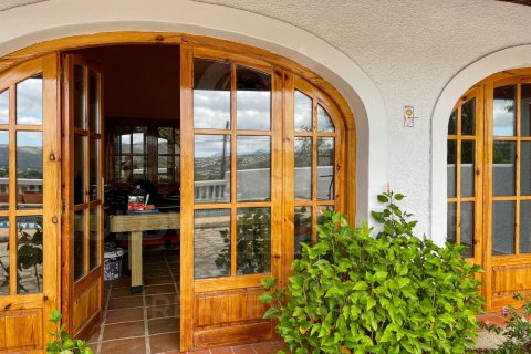 Hus till salu i Denia, Alicante, Spanien 5 sovrum, 480 kvm. Nr. 160311 - foto 4