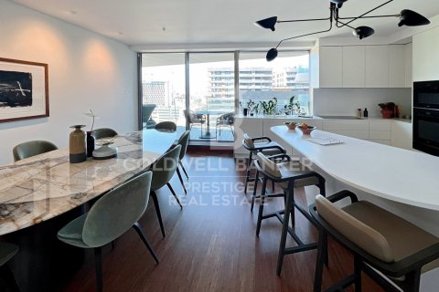Huoneisto myytävänä Barcelona, Espanja, 3 makuuhuonetta, 227 m2 No. 160306 - kuva 3