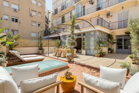 Huoneisto myytävänä Barcelona, Espanja, 3 makuuhuonetta, 198 m2 No. 156830 - kuva 7