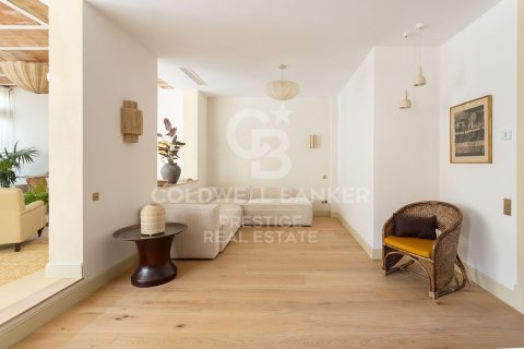 Huoneisto myytävänä Barcelona, Espanja, 3 makuuhuonetta, 198 m2 No. 156830 - kuva 19