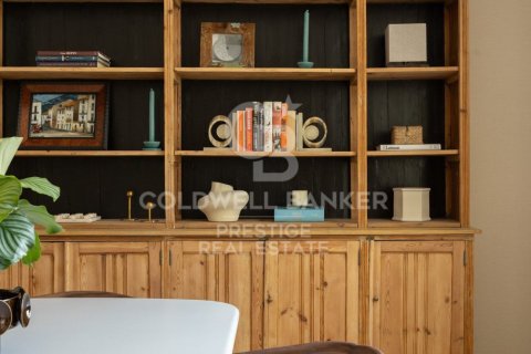 Huoneisto myytävänä Barcelona, Espanja, 3 makuuhuonetta, 198 m2 No. 156830 - kuva 24