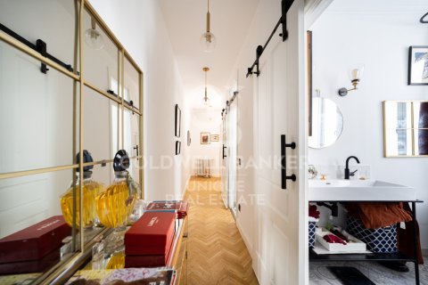 Apartamento en venta en Madrid, España 3 dormitorios, 209 m2 No. 156831 - foto 17