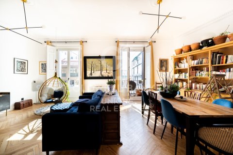 Apartamento en venta en Madrid, España 3 dormitorios, 209 m2 No. 156831 - foto 10