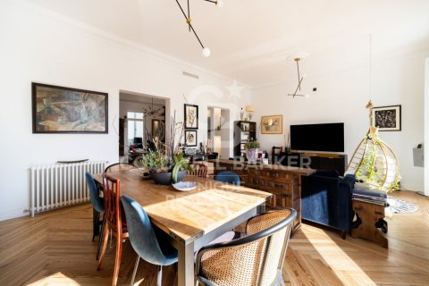 Apartment for sale in Madrid, Spain 3 bedrooms, 209 sq.m. No. 156831 - photo 15