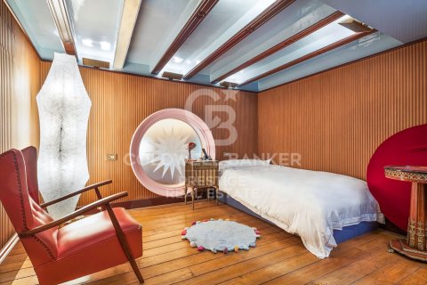 Apartment à vendre à Barcelona, Espagne, 5 chambres, 944 m2 No. 160377 - photo 15