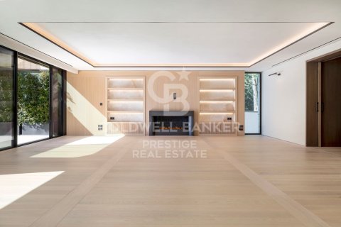 Casa in vendita a Barcelona, Spagna 6 camere da letto, 1275 mq. N° 160376 - foto 5