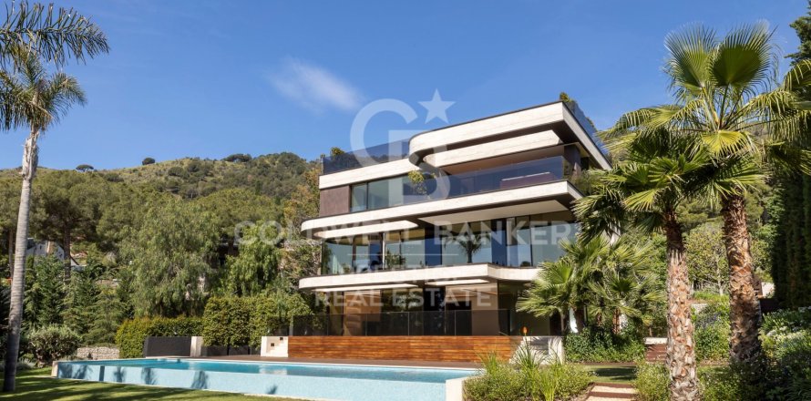 House à Barcelona, Espagne 6 chambres, 1275 m2 No. 160376