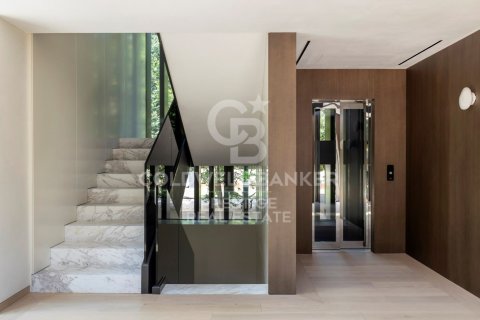 Casa in vendita a Barcelona, Spagna 6 camere da letto, 1275 mq. N° 160376 - foto 11