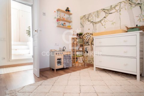 Talo myytävänä Molins de Rei, Barcelona, Espanja, 4 makuuhuonetta, 225 m2 No. 160378 - kuva 14