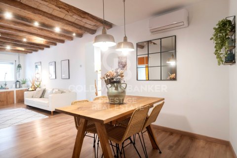 House à vendre à Molins de Rei, Barcelona, Espagne, 4 chambres, 225 m2 No. 160378 - photo 2