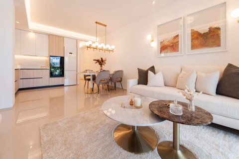 Bungalow for sale in Ciudad Quesada, Alicante, Spain 3 bedrooms, 108 sq.m. No. 195373 - photo 7