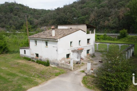 Дом в Бескано, Герона, Испания 10 спален, 5917м2 №153986