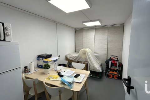 Komerciāls īpašums pārdošanā Terrassa, Barcelona, Spānijā 527 m2 Nr. 153983 - attēls 11