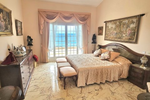 Сasa en venta en L'Ametlla de Mar, Tarragona, España 5 dormitorios, 485 m2 No. 153981 - foto 13