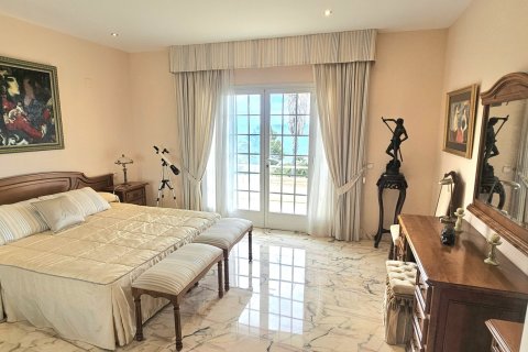 Сasa en venta en L'Ametlla de Mar, Tarragona, España 5 dormitorios, 485 m2 No. 153981 - foto 14