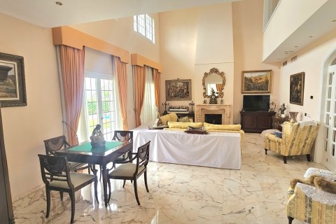 Сasa en venta en L'Ametlla de Mar, Tarragona, España 5 dormitorios, 485 m2 No. 153981 - foto 3