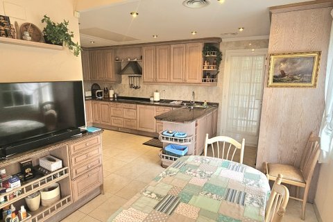 Сasa en venta en L'Ametlla de Mar, Tarragona, España 5 dormitorios, 485 m2 No. 153981 - foto 10