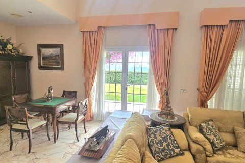 Сasa en venta en L'Ametlla de Mar, Tarragona, España 5 dormitorios, 485 m2 No. 153981 - foto 4