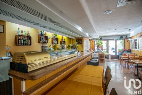 Propiedad comercial en venta en Ibiza ciudad, Ibiza, España 104 m2 No. 153984 - foto 2