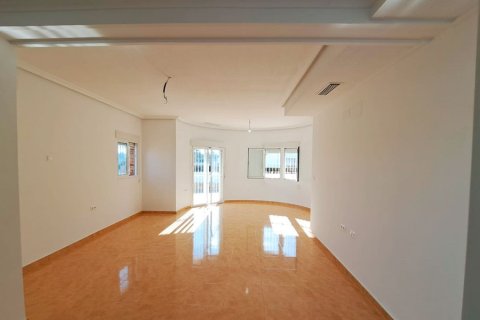 Finca till salu i Catral, Alicante, Spanien 3 sovrum, 140 kvm. Nr. 149613 - foto 5