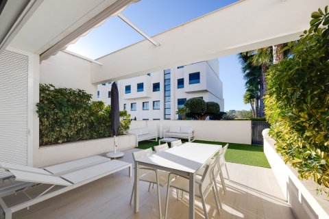 Apartment for sale in Pinar De Campoverde, Alicante, Spain 3 bedrooms, 105 sq.m. No. 149612 - photo 19