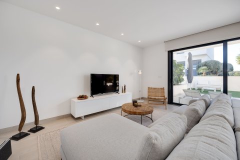 Apartment for sale in Pinar De Campoverde, Alicante, Spain 3 bedrooms, 105 sq.m. No. 149612 - photo 6