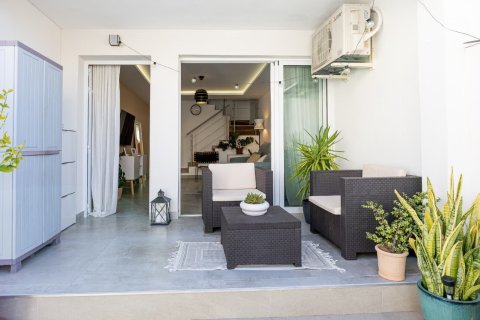 Kaupunkipientalo myytävänä Torrevieja, Alicante, Espanja, 3 makuuhuonetta, 140 m2 No. 149610 - kuva 27