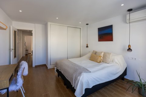 Kaupunkipientalo myytävänä Torrevieja, Alicante, Espanja, 3 makuuhuonetta, 140 m2 No. 149610 - kuva 10