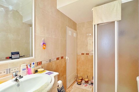 Duplex in vendita a Alicante, Spagna 3 camere da letto, 98 mq. N° 179619 - foto 22