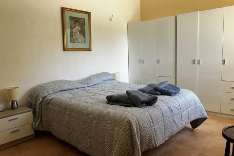 Villa for sale in Benidorm, Alicante, Spain 3 bedrooms,  No. 179622 - photo 12