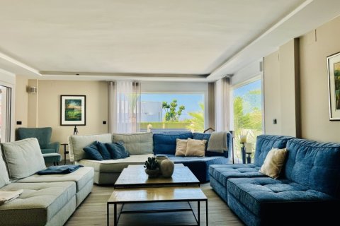 Huvila myytävänä Albir, Alicante, Espanja, 4 makuuhuonetta, 350 m2 No. 179620 - kuva 19