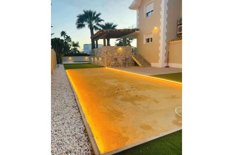 Huvila myytävänä Albir, Alicante, Espanja, 4 makuuhuonetta, 350 m2 No. 179620 - kuva 10