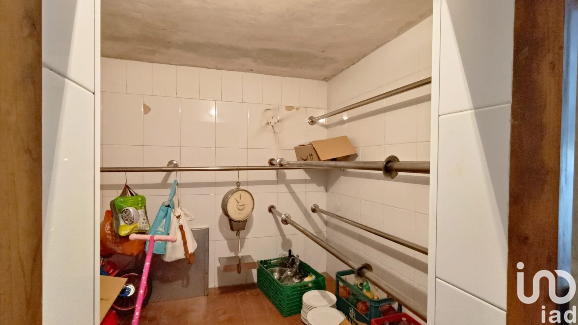 Proprietà commerciale a Les Roquetes, Barcelona, Spagna 56 mq. N° 185614