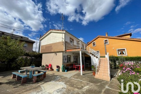House in Chozas de Abajo, Leon, Spain 4 bedrooms, 768 sq.m. No. 185615